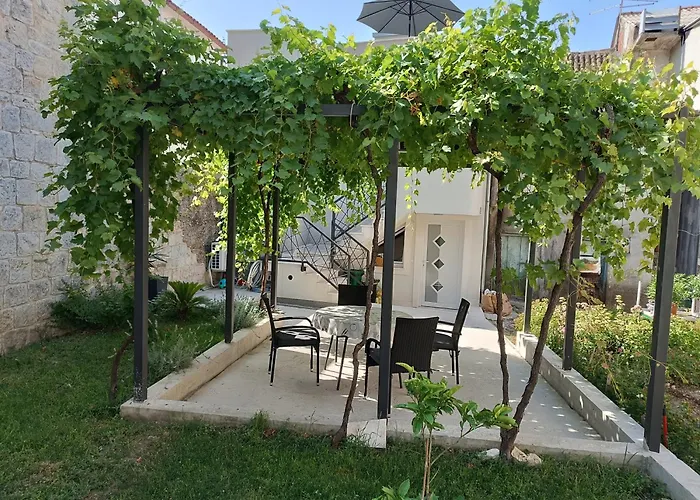 Apartmani Mara